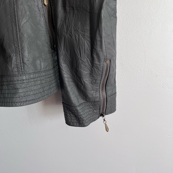 KUT FROM THE KLOTH  Wrinkle Effect Leather Jacket Full Zip Gray Pockets Size L - Picture 5 of 7